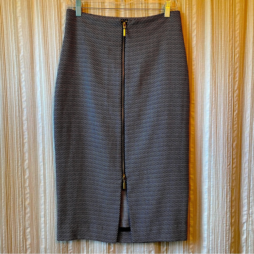 Gray Knit Pencil Skirt with Front Zip